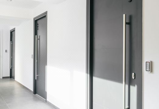 Evapollo Hotel Overview