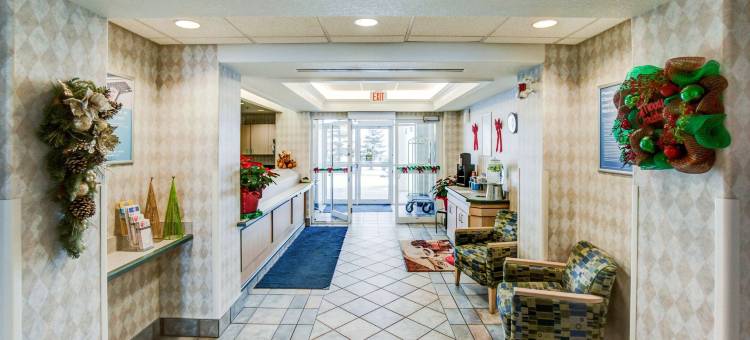 红鹿6号汽车旅馆(Motel 6 Red Deer, AB)图片