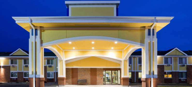 法戈酒店及套房(Fargo Inn and Suites)图片