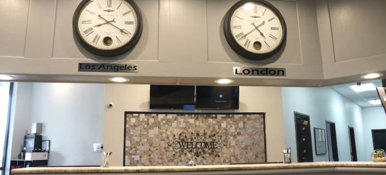 美国旅馆及水福德套房(American Inn & Suites)图片