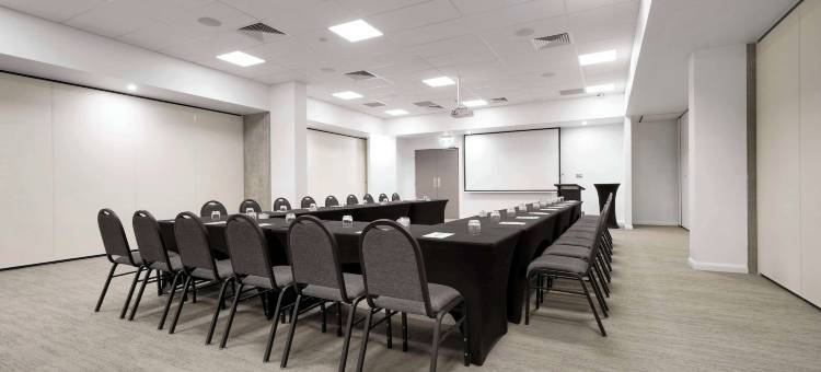 图文巴盛橡酒店(Oaks Toowoomba Hotel)图片