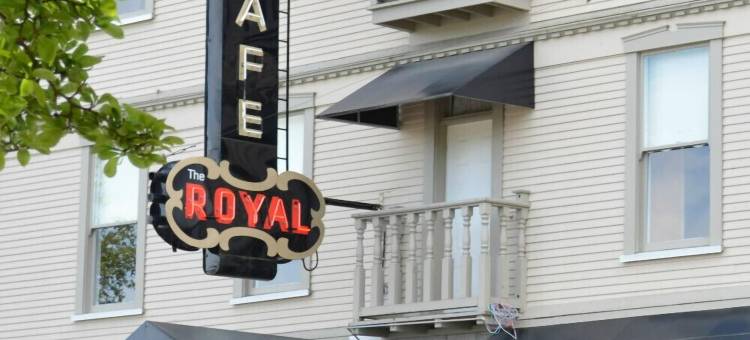 皇家酒店(Royal Hotel Chilliwack)图片