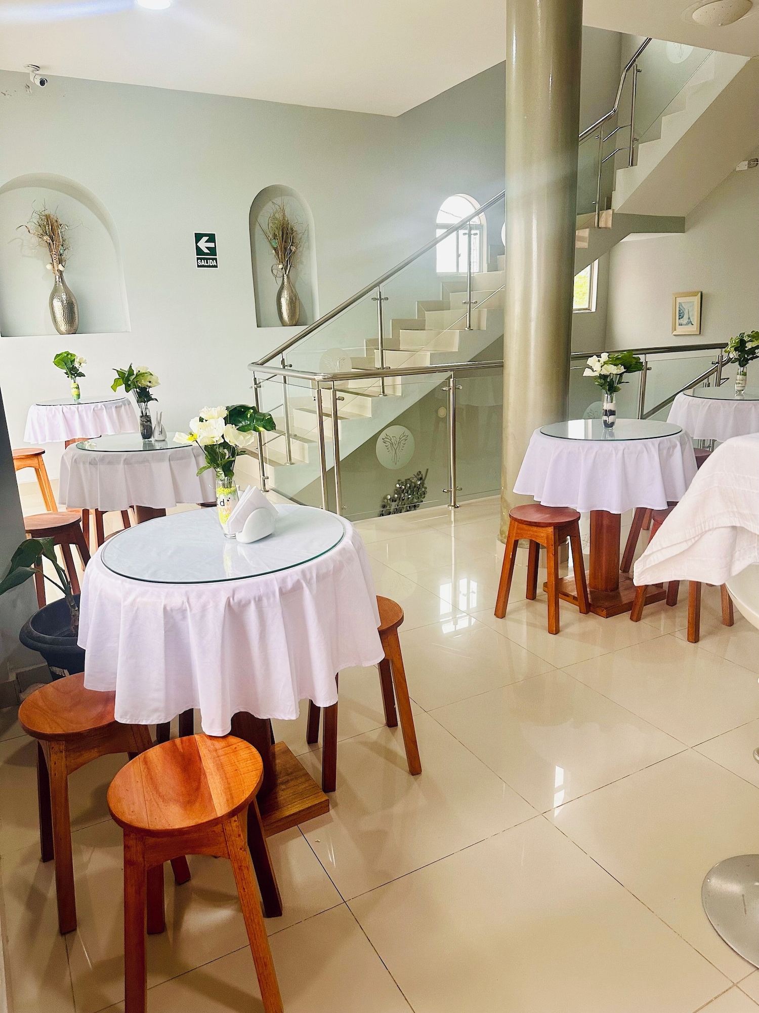 Hotel Fenix Over view