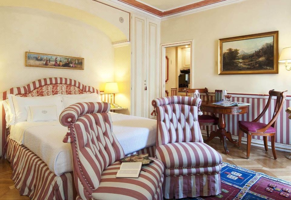 Petit Palais Hotel de CharmeHotel Overview