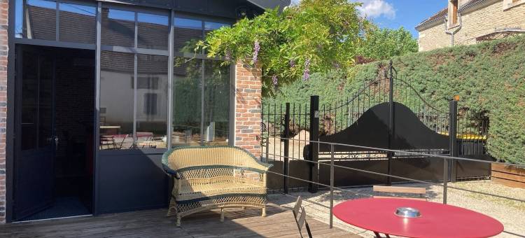 客栈老板(L'Aubergiste)图片