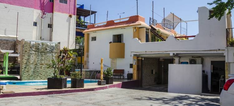 首都 O 卡波圣卢卡斯德斯马里斯酒店(Capital O Hotel Dos Mares, Cabo San Lucas)图片