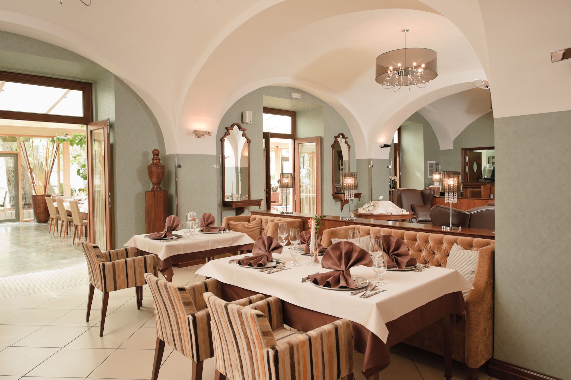 Grand Hotel Sava Superior Over view