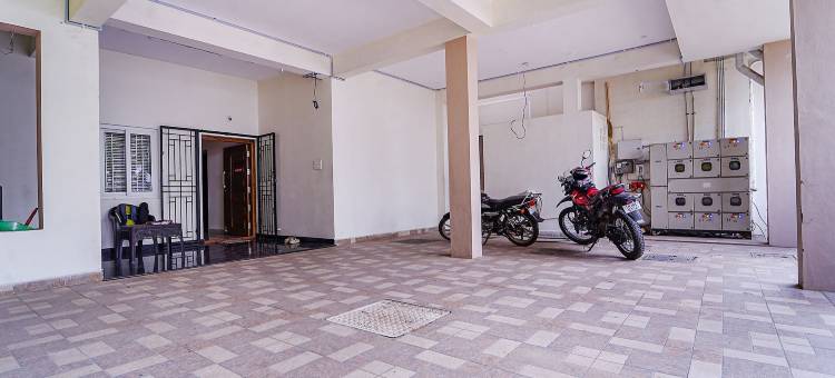 Fabhotel 雪花(FabHotel Snow Drop - 1km from Our Lady of Fatima Church)图片