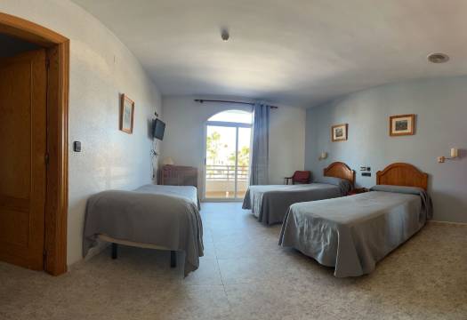 推斯特霍斯佩迪姆酒店(Hospedium Hotel Twist)