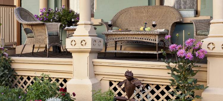 卡拉马祖市中心酒店及套房(The Kalamazoo House Downtown Hotel and Suites)图片