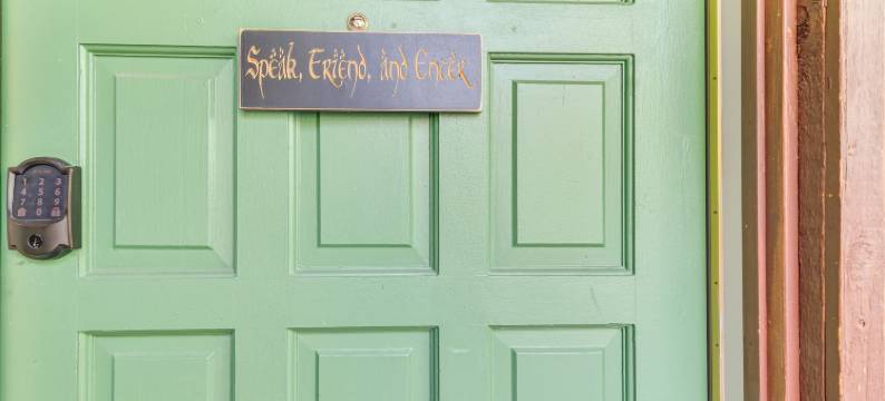 清溪小屋：霍比特人的度假屋！(Cabin on Clear Creek A Hobbits Retreat!)图片