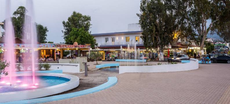 乔吉奥波里斯广场套房酒店(Georgioupolis Plaza Suites)图片