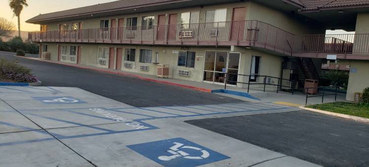 科灵加温德姆呗盟酒店(Baymont by Wyndham Coalinga)图片