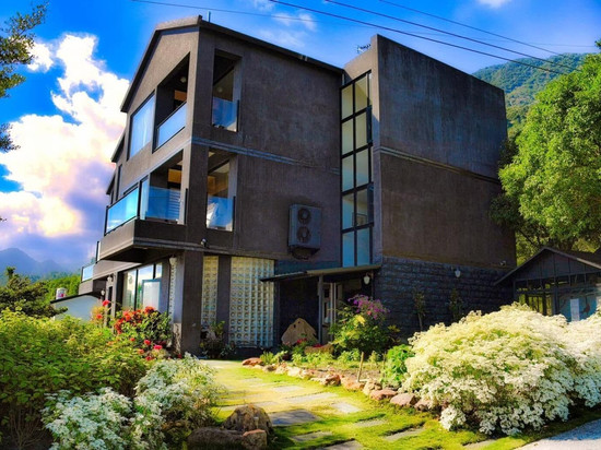 台东成功小马日光涵馆