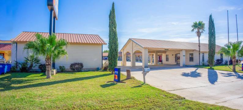 OYO普莱森顿行政旅馆(Pleasanton Executive Inn by OYO)图片