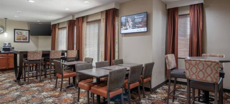 普拉克明贝斯特韦斯特酒店(Best Western Plaquemine Inn)图片