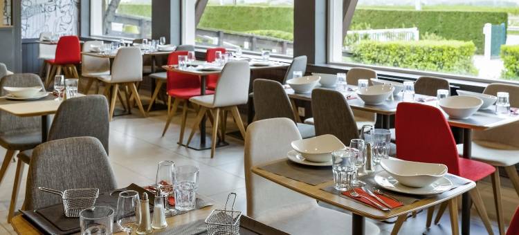 宜必思圣朗贝尔达勒邦酒店(Ibis Lyon Sud Saint-Rambert-d'Albon)图片