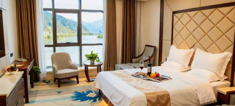 卓尼亨泰·洮水河畔｜Riverside·VIEW山水假日酒店图片