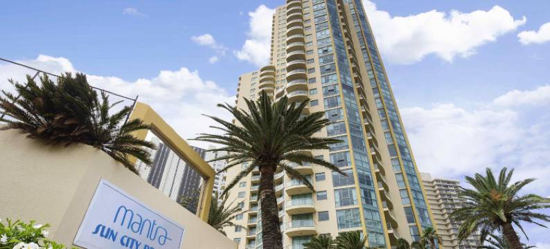 太阳城冲浪者天堂曼特拉酒店(Mantra Sun City)图片