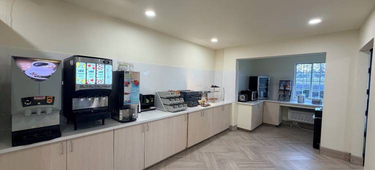 Days Inn & Suites by Wyndham Flagstaff Near University图片