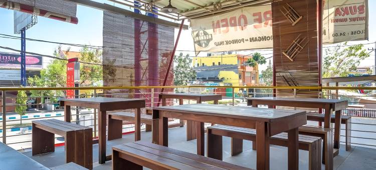 RedDoorz Near Juanda International Airport 2图片