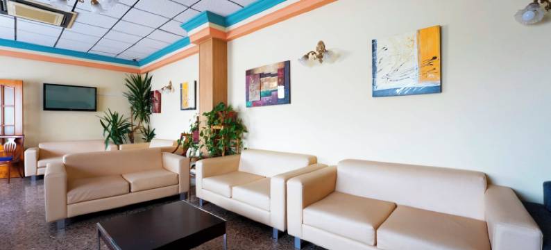 拉鲁埃达3000酒店(Hotel la Rueda 3000)图片