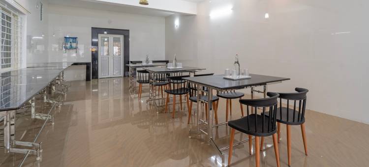 Treebo the Regalia Rooms with Mountain View图片