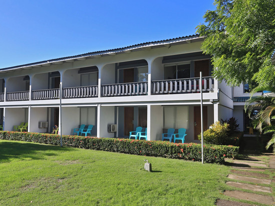 Puerto Azul酒店和帆船俱乐部