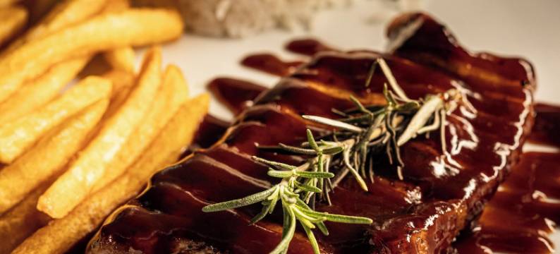 马卡埃华美达酒店(Ramada by Wyndham Macae Hotel & Suites)图片