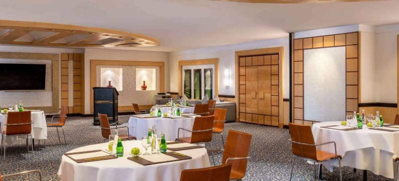 麦地那安华瑞享酒店(Anwar Al Madinah Mövenpick Hotel)图片