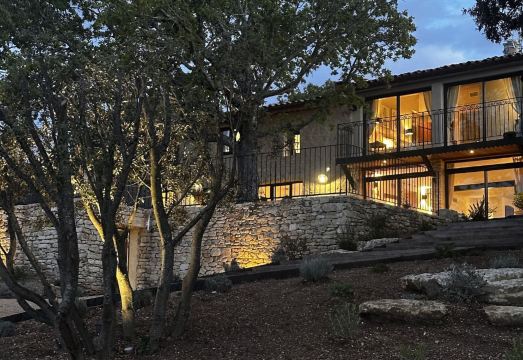 La Villa des Cèdres Hotel Overview