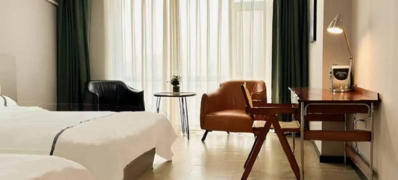 国王与熊精品酒店(长春西站店)图片