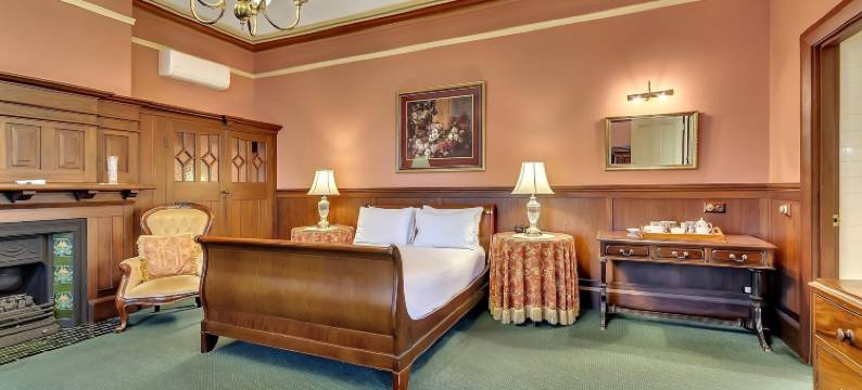 克利夫顿汽车旅馆及格里特尔顿旅馆(Clifton Motel & Grittleton Lodge)图片