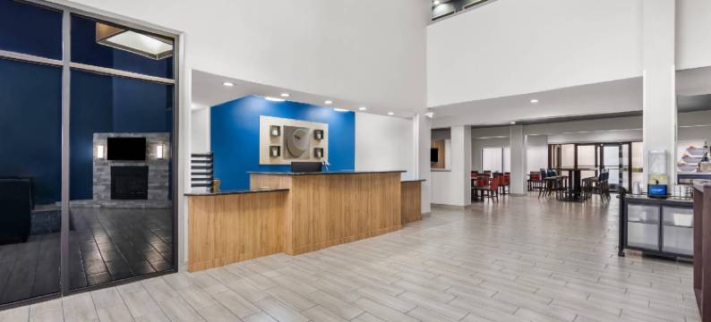 舒适套房酒店(Comfort Suites)图片