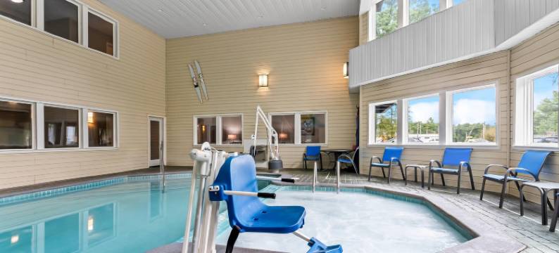 特拉弗斯城舒适酒店(Comfort Inn Traverse City)图片