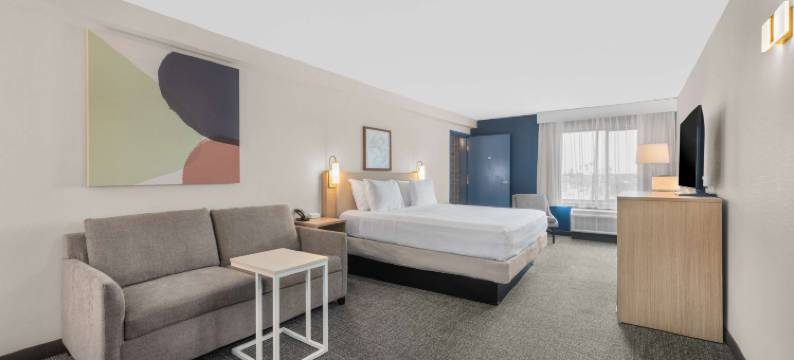 贝克斯菲尔德中心希尔顿 Spark 酒店(Spark by Hilton Bakersfield Central)图片