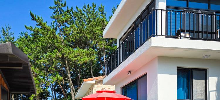 Golden Gallery Namhae Private Pension图片