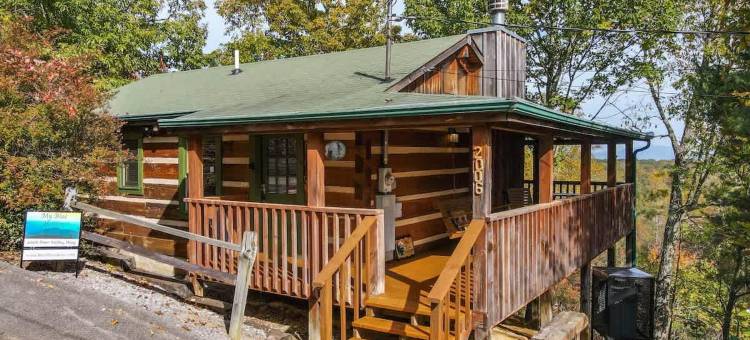景观舒适私人壁炉热水浴缸(View! Cozy, Private, Fireplace, Hot Tub Log Cabin, Honeymoon!)图片