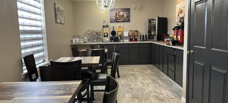 金德库沙塔温德姆速8酒店-近(Super 8 by Wyndham Kinder/Coushatta Near Casino)图片