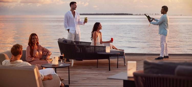 马尔代夫沃木里瑞吉度假酒店(The St. Regis Maldives Vommuli Resort)图片