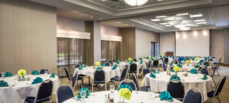 汉普顿SpringHill Suites酒店(SpringHill Suites Hampton)图片