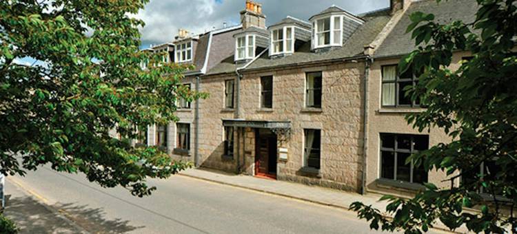 贝尔默罗艾姆斯酒店(Balmoral Arms)图片