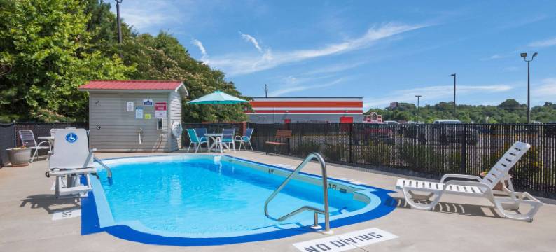 伊克诺套房旅馆(Econo Lodge Inn & Suites)图片