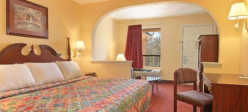 欧申斯普林斯戴斯酒店(Days Inn by Wyndham Ocean Springs)图片