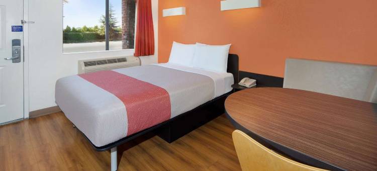 洛杉矶6号汽车旅馆 - 阿卡迪亚/帕萨迪纳(Motel 6 Arcadia, CA - Los Angeles - Pasadena Area)图片