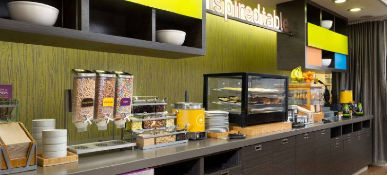 查尔斯顿机场/会议中心希尔顿惠庭套房酒店(Home2 Suites by Hilton Charleston Airport/Convention Center)图片