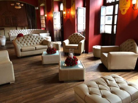 Roka Plaza Hotel Boutique Hotel Overview