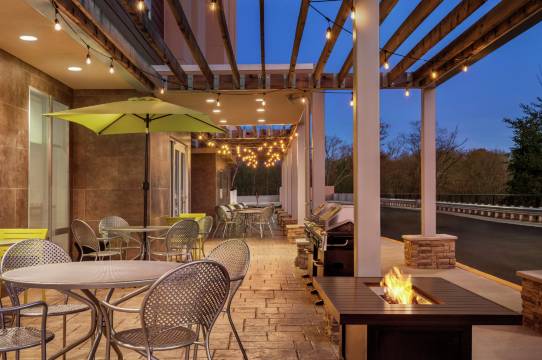 伍德布里奇波托马克米尔斯希尔顿惠庭酒店(Home2 Suites by Hilton Woodbridge Potomac Mills)