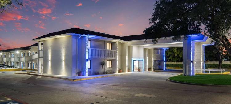 达拉斯6号汽车旅馆 - 艾迪生(Motel 6 Addison, TX - Dallas)图片