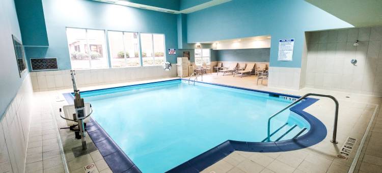 Holiday Inn Express 阿尔普哈雷塔- 罗斯威尔(Holiday Inn Express ALPHARETTA - ROSWELL by IHG)图片